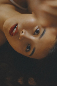 大胸美女
